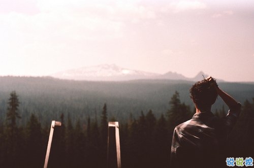 每個(gè)姓氏都有自己的一首小詩 快來找找有沒有你6