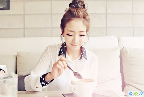 簡單一句話愛情句子真實(shí)的訴說自己 打動人心的唯美愛情句子1