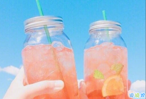 2018愛情治愈系文字說說配圖 經(jīng)典又治愈的說說圖片大全最新版6