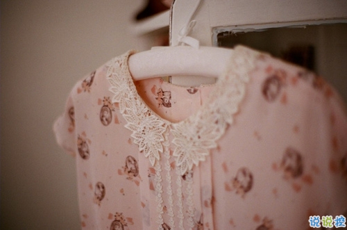 青春疼痛系傷感說說 關(guān)于逝去的青春忍不住淚流的傷感說說1