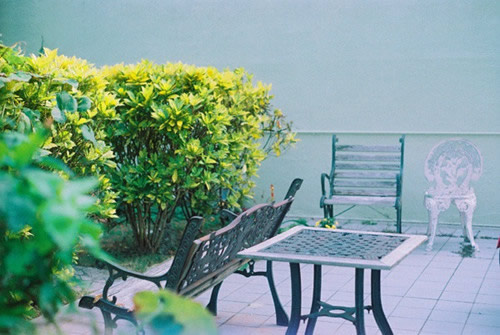 關于生活的有點傷感但很現(xiàn)實的圖片說說 哭也不會改變什么這個世界從來不會對任何人溫柔7