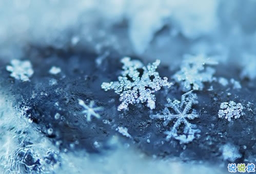 有種痛說不出的心情說說最新 失去一個(gè)人的說說難受想哭1