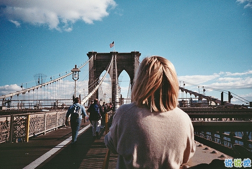比較特別的女生說說2019精選帶圖片 忍不住想點(diǎn)贊的女生說說13