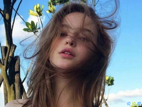 搞笑逗比有點(diǎn)扎心的說說最新 請你忠于自己活得還像自己1