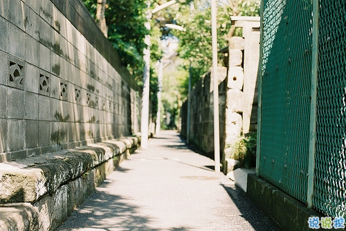 一個(gè)人慢慢從生活中感悟出的哲理說說 很經(jīng)典的哲理說說大全很有道理很精辟1