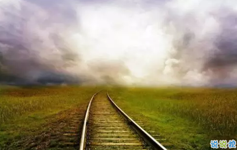 旅游說說心情經(jīng)典短語簡單一句話 旅游發(fā)朋友圈的唯美說說20181