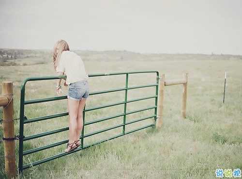 愛(ài)過(guò)的人都會(huì)懂的傷感說(shuō)說(shuō) 愛(ài)情讓人感到疲憊難過(guò)的說(shuō)說(shuō)1