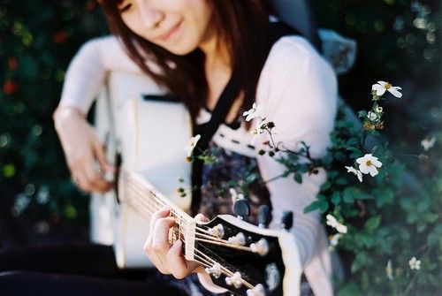 兩個人感情中的甜蜜心酸往事 關于愛情的說說2