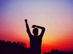 周末早安問(wèn)候語(yǔ)正能量 2019最新朋友圈早安說(shuō)說(shuō)