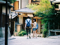 2019最新微信朋友圈個(gè)性說(shuō)說(shuō) 30條好聽(tīng)好看有意義的說(shuō)說(shuō)大全