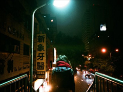 00后男生女生喜歡發(fā)的英文個性說說 經(jīng)典英文說說精辟又有內涵