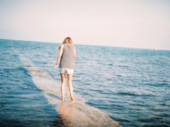 聽著很走心很有道理的一句話說說 滿滿的正能量比較精辟的心情說說