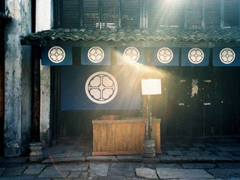 愛情里的傷痛讓我們成長的愛情說說 學(xué)會(huì)怎么去愛的愛情說說