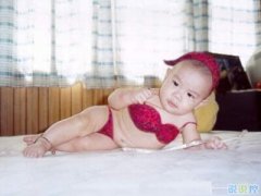 搞笑的說說段子：你說一句操，我就在心里默默為你鋪好了床