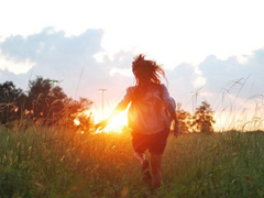 寫給即將到來的八月的很經(jīng)典的哲理說說帶圖片 七月再見八月你好