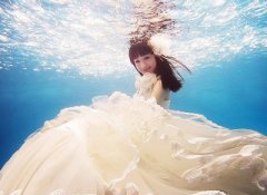 QQ說說圖片素材：沉默是會(huì)傳染的，你不理我久了，我也不會(huì)理你