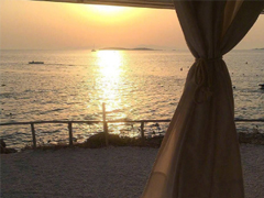 壓抑著自己的傷感說說帶圖片 很煩躁很失落的說說精選