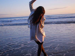 00后喜歡的超拽霸氣個性說說帶圖片2018