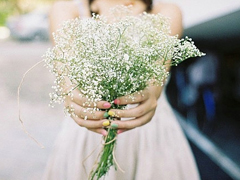 一個(gè)人感到孤獨(dú)寂寞時(shí)發(fā)的說說帶圖片 一個(gè)人只要學(xué)會(huì)了回憶就再不會(huì)孤獨(dú)