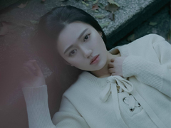 有些傷感的關(guān)于人生和成長(zhǎng)的說說帶圖片 生活的本質(zhì)就是離別