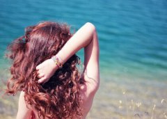 憂傷的說說帶圖片：再大的酸楚，到了別人那里也只能是聽說