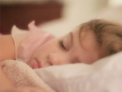 愛(ài)一個(gè)人換來(lái)一身教訓(xùn)的愛(ài)情句子 愛(ài)情中終究要學(xué)會(huì)的一些道理