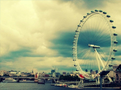 經(jīng)典文字控愛(ài)情說(shuō)說(shuō)女生專(zhuān)屬 寫(xiě)給喜歡的人的暖心愛(ài)情句子