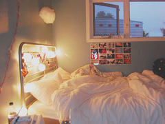 90后00后常態(tài)突然感到很喪的傷感說說 沒有力氣和勇氣去愛一個(gè)人的傷感說說