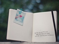 你曾經(jīng)有多認(rèn)真的喜歡一個(gè)人 愛(ài)到塵埃里傷感說(shuō)說(shuō)合集