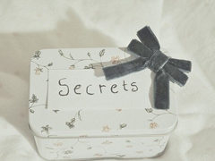 笑著說(shuō)忘記的心酸流淚傷感說(shuō)說(shuō) 忘記一個(gè)人的傷感愛(ài)情說(shuō)說(shuō)