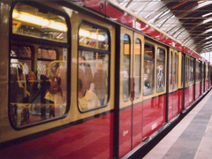 生活很累很現(xiàn)實的傷感說說 感到壓抑壓力很大的傷感說說