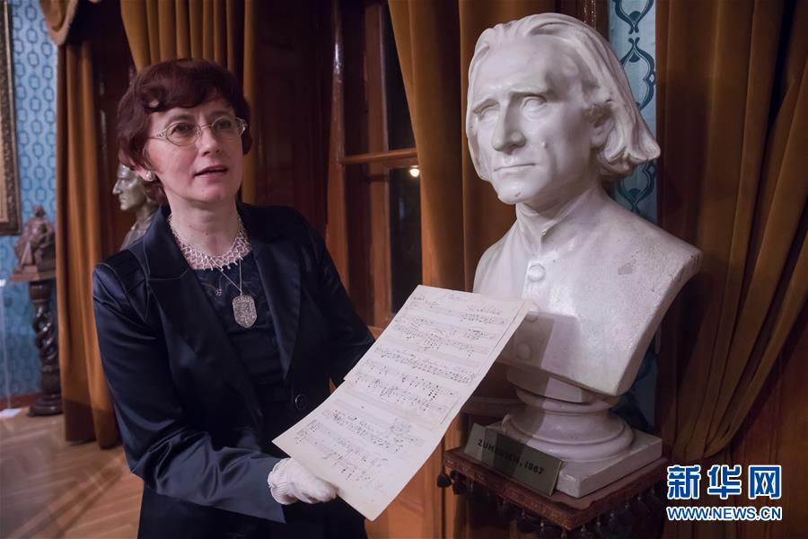 青海海南清潔【能源外】送基地電源項(xiàng)目開(kāi)工建設(shè)