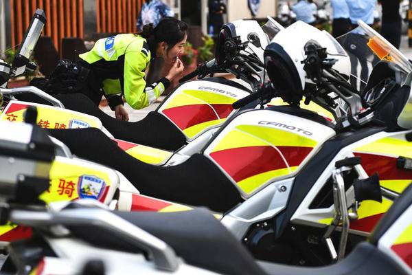 超導(dǎo)、核《聚變概念》板塊早盤領(lǐng)漲