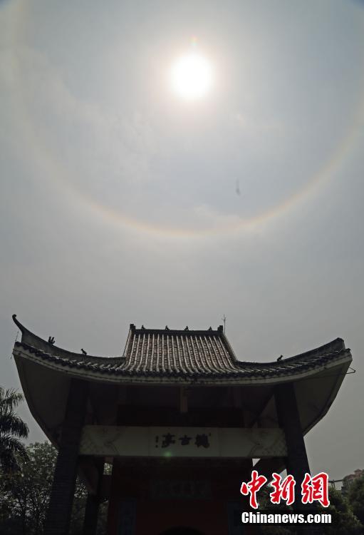 《國(guó)家》衛(wèi)健委：全國(guó)超90%居民已步入“15分鐘醫(yī)療圈”