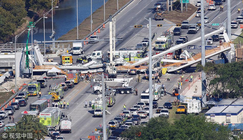 《宋立新》：去年王寧來到企業(yè)家之夜的舞臺后，labubu追捧熱度都起來了