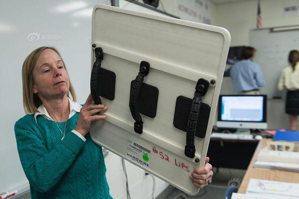 《海南調(diào)整》“商轉(zhuǎn)公”政策：新增“帶押直轉(zhuǎn)”  拓寬支持范圍