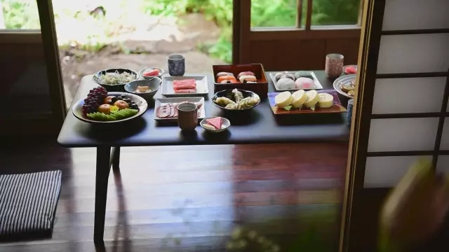 日本黎里古鎮(zhèn)水岸寒舍民宿，一起住進這座海邊