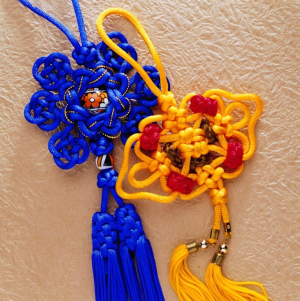 精美的編制藝術(shù)之民族特色的中國結(jié)