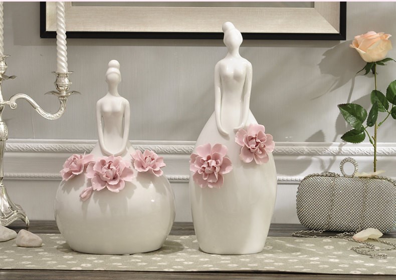 悠悠玉瓷舞動(dòng)人生，芭蕾舞者陶瓷藝術(shù)簡(jiǎn)約風(fēng)格