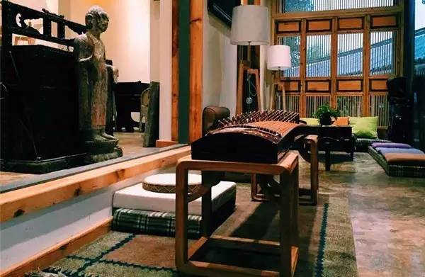 束河桃花塢，在茶馬古道浮生清閑陪父母慢慢變