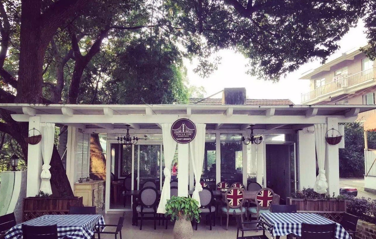 瓜洲云裳山村，春風(fēng)又綠江岸春