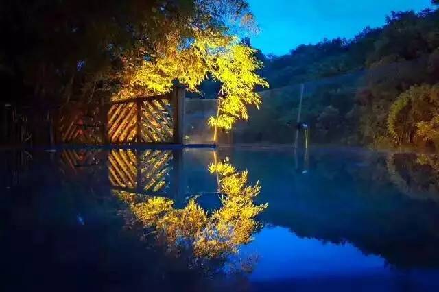 瓜洲云裳山村，春風(fēng)又綠江岸春