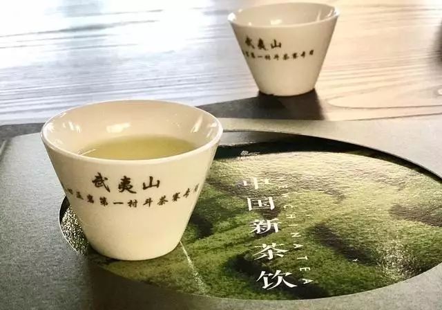 烏龍先生，用心做好茶發(fā)揚(yáng)博大精深的茶文化
