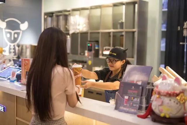 烏龍先生，用心做好茶發(fā)揚(yáng)博大精深的茶文化