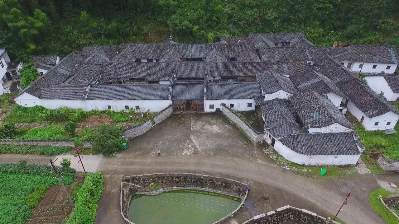 陌上·花溪堂，陌上花開(kāi)笑顏傾城