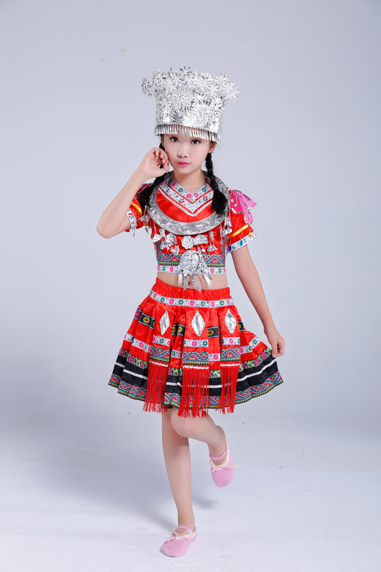 兒童款土家族苗族服飾，百褶裙少數(shù)民族服裝