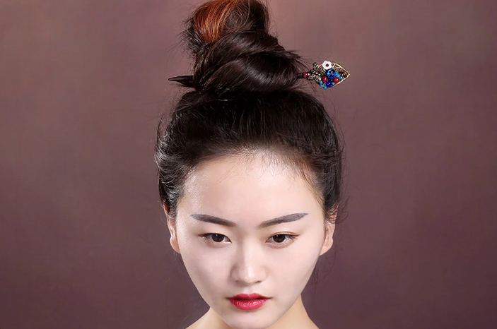 復(fù)古盤(pán)發(fā)頭飾手工木簪子