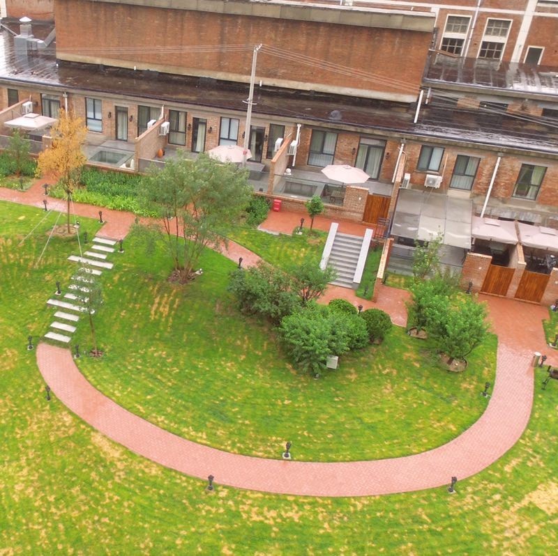 北京金岳臺溫泉酒店，承載著上個世紀(jì)的老磚樓