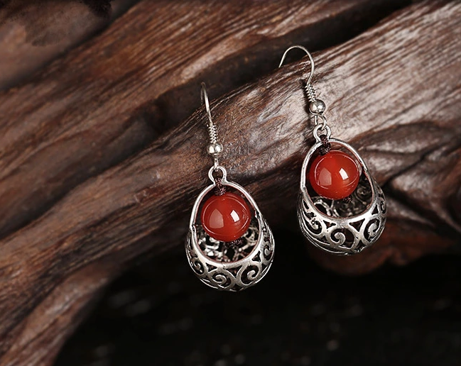 紅瑪瑙民族風(fēng)耳飾復(fù)古風(fēng)簡約時尚耳環(huán)