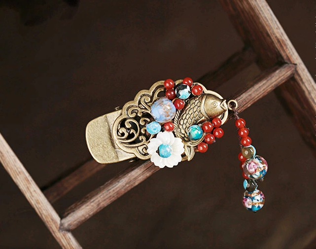 一尾游魚發(fā)夾，復(fù)古風(fēng)鴨嘴夾頭飾